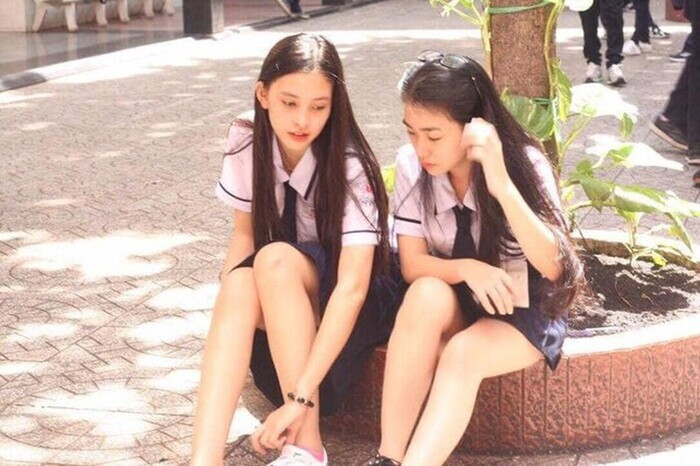 Anh thoi di hoc cua H'Hen Nie, Luong Thuy Linh cung loat hoa hau gay to mo