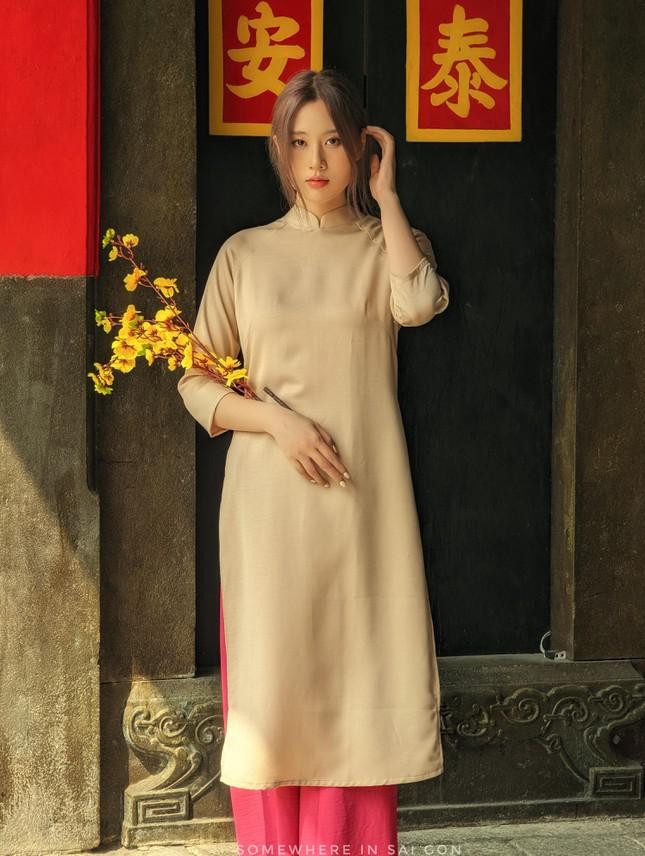 Chup anh Tet khi di cong tac, thieu nu Buon Ma Thuot khien netizen mat ngu-Hinh-10