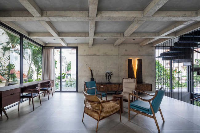 Ngôi nhà có những không gian đọc sách thư giãn rất đơn giản…