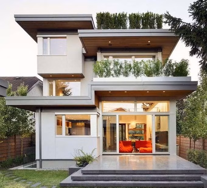 Mẫu biệt thự hiện đại 2 tầng này có điểm nhấn độc đáo nhờ kết cấu lệch tầng. Ưu điểm của biệt thự lệch tầng là tận dụng tối đa không gian, mặt tiền ấn tượng. Nhược điểm là chi phí xây dựng sẽ nhỉnh hơn, thi công khó hơn