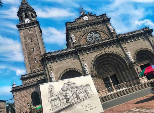 Cẩm Nhung dự tính sẽ đi khắp Việt Nam và một số nước trên thế giới để tìm hiểu, khám phá và thỏa chí vẽ tranh phong cảnh. Cô cũng định một vài năm tới mở phòng triển lãm tranh của riêng mình tại Hà Nội.