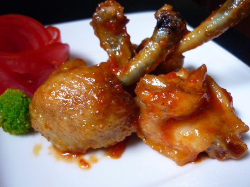 Gà xào chua ngọt.