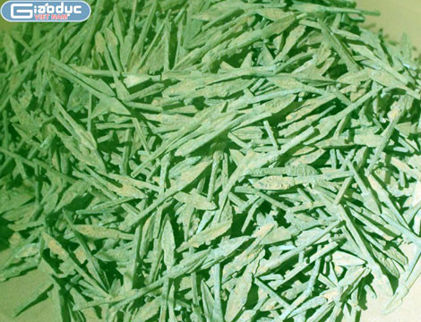 Đầu mũi tên dùng cho Linh Quang Kim Trảo Thần Nỏ.