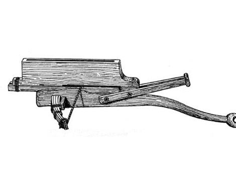 Mẫu Linh Quang Kim Trảo Thần Nỏ cổ xưa.