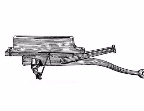 Mẫu Linh Quang Kim Trảo Thần Nỏ cổ xưa.