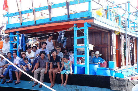 Những hùng binh trở về từ Hoàng Sa vẫn quyết tâm bám biển.