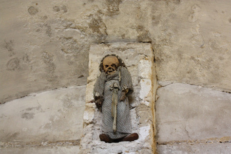 Xác ướp của một em bé.