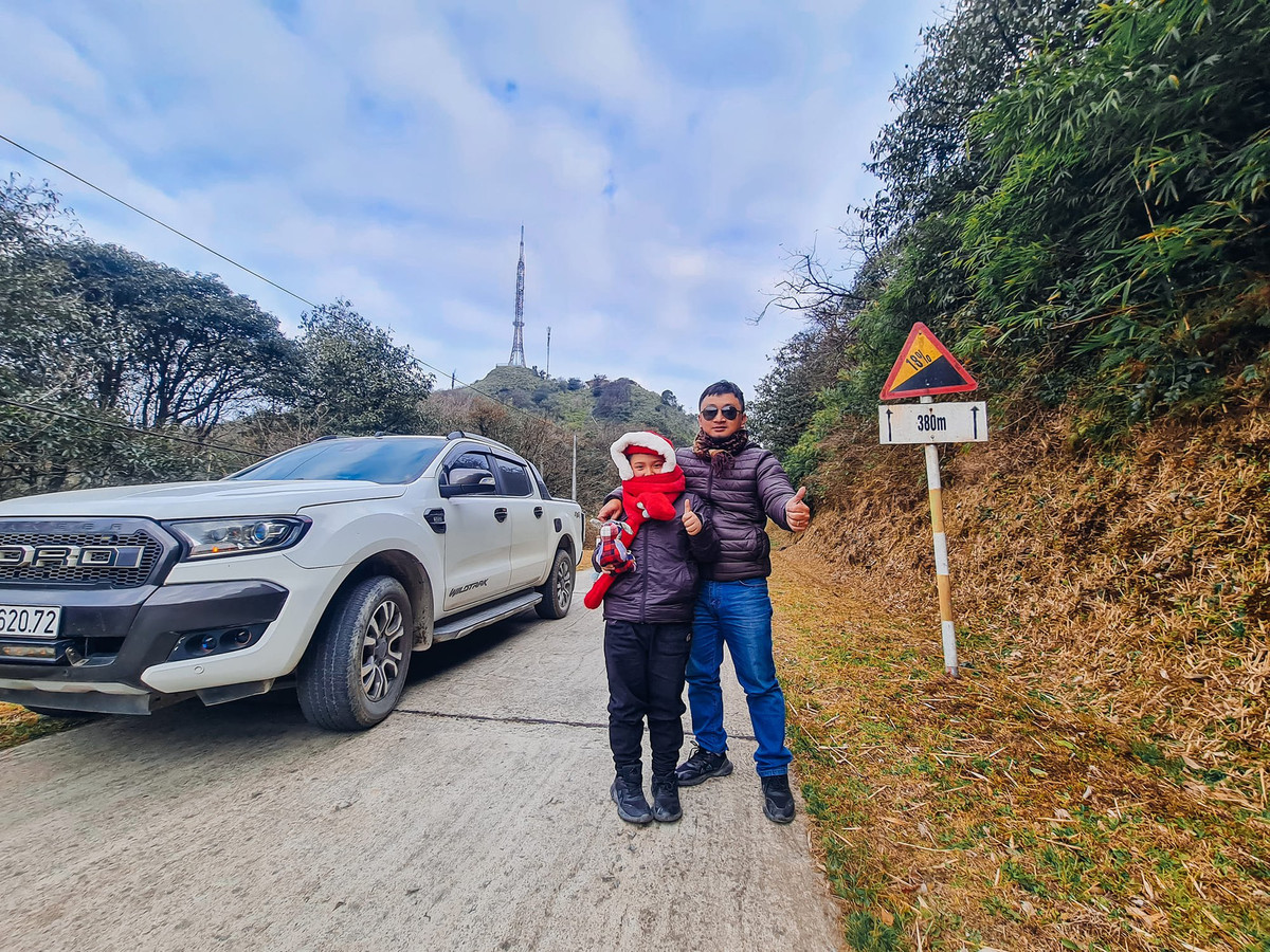 Gia dinh nho man nhan khi ngam nui non hung vi Dong-Tay Bac bo-Hinh-3