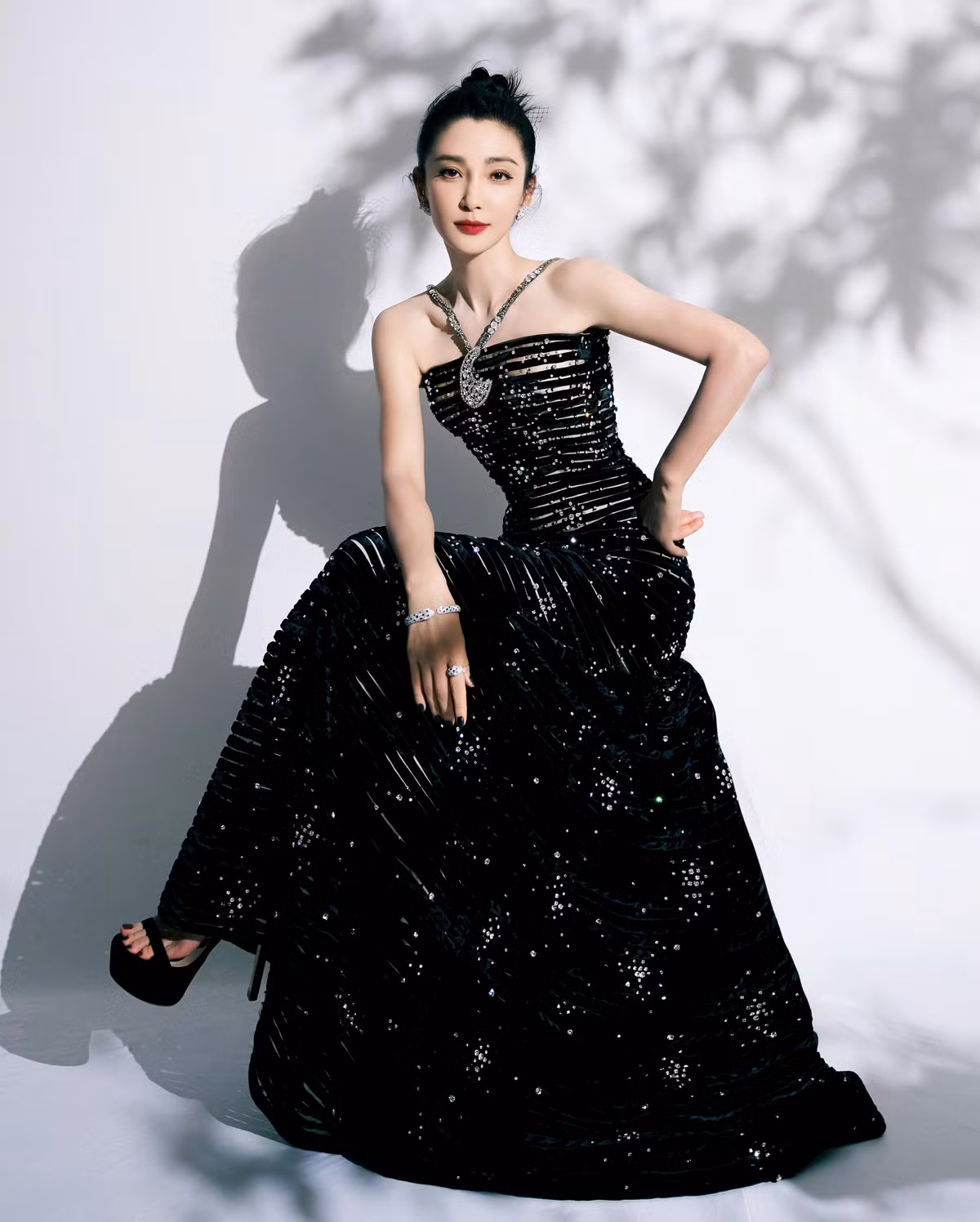 Ly Bang Bang noi ly do chai toc 400 lan moi ngay