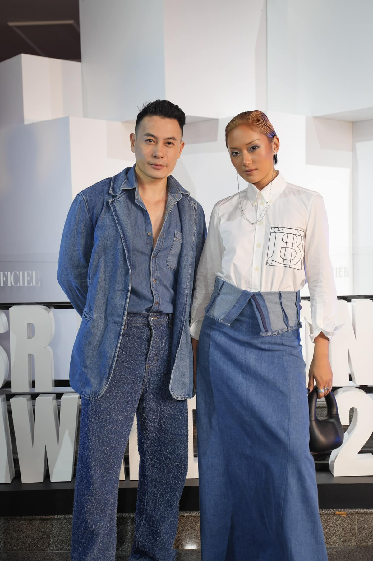 Angela Phuong Trinh noi bat tren tham do-Hinh-7