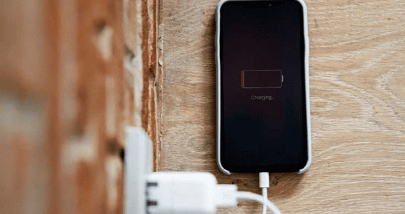 Da den luc dien thoai hoac may tinh cua ban can duoc thay pin-Hinh-4