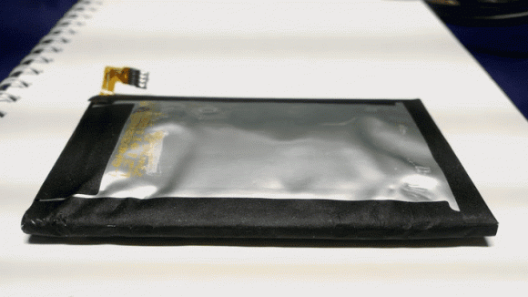 Da den luc dien thoai hoac may tinh cua ban can duoc thay pin-Hinh-3