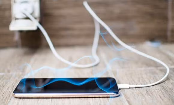 Da den luc dien thoai hoac may tinh cua ban can duoc thay pin