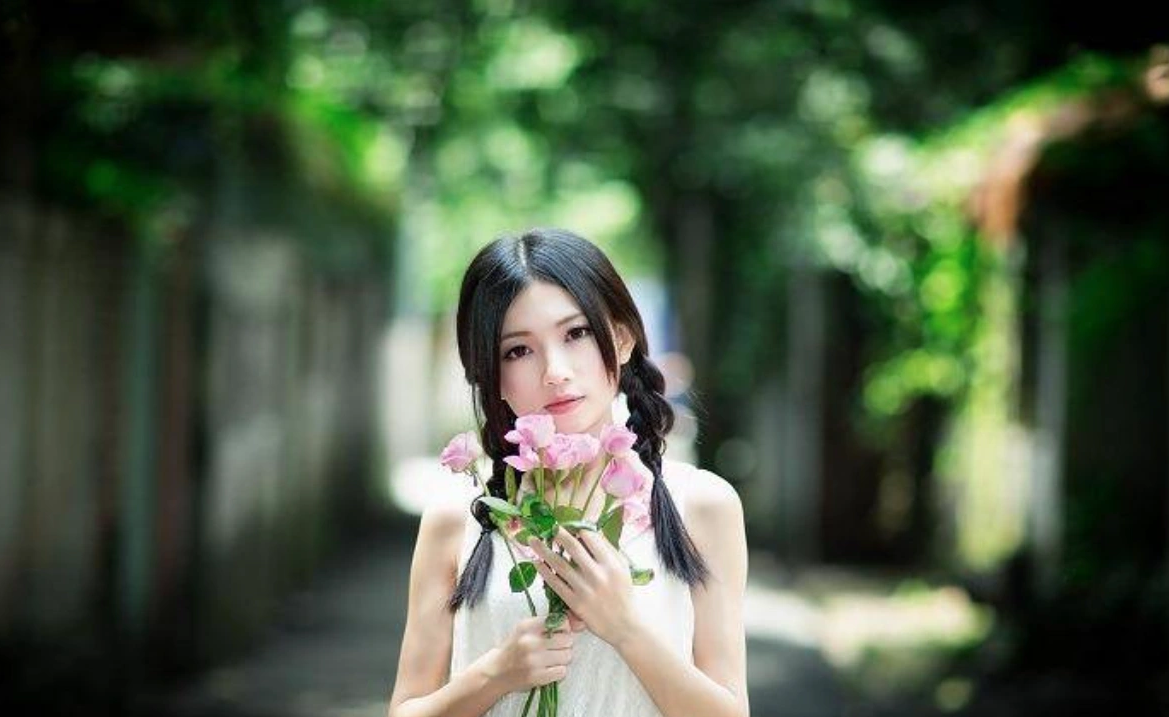 Vua thay mat bo ban trai toi lien quay dau bo chay