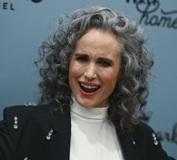 Khi người nổi tiếng bật mí về những buổi hẹn hò đáng nhớ Khi nguoi noi tieng bat mi ve nhung buoi hen ho dang nho