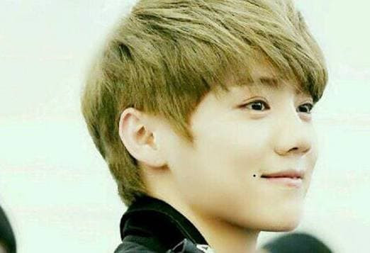 Đàn ông có nốt ruồi này phú quý, chớ có chê Dan ong co not ruoi nay phu quy, cho co che