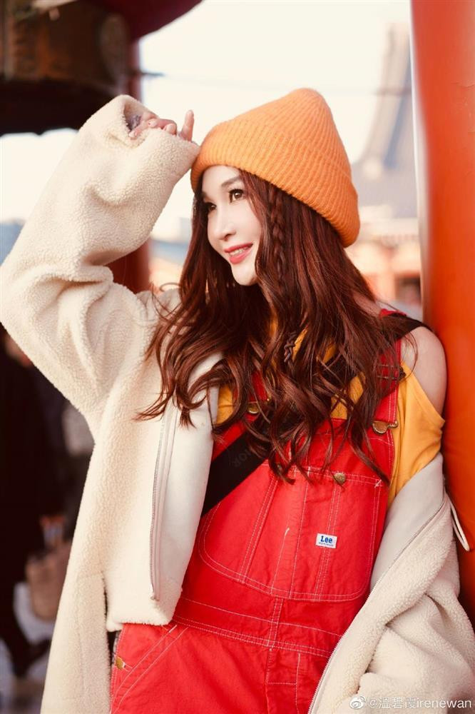 On Bich Ha U60 van thich len do teen girl, lieu co hop?-Hinh-3