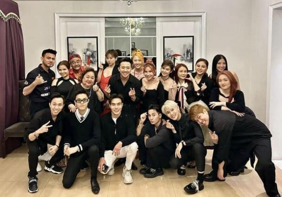 Em gái phát biểu mừng sinh nhật Trấn Thành thế nào? - Hình 9 Em gai phat bieu mung sinh nhat Tran Thanh the nao?-Hinh-9