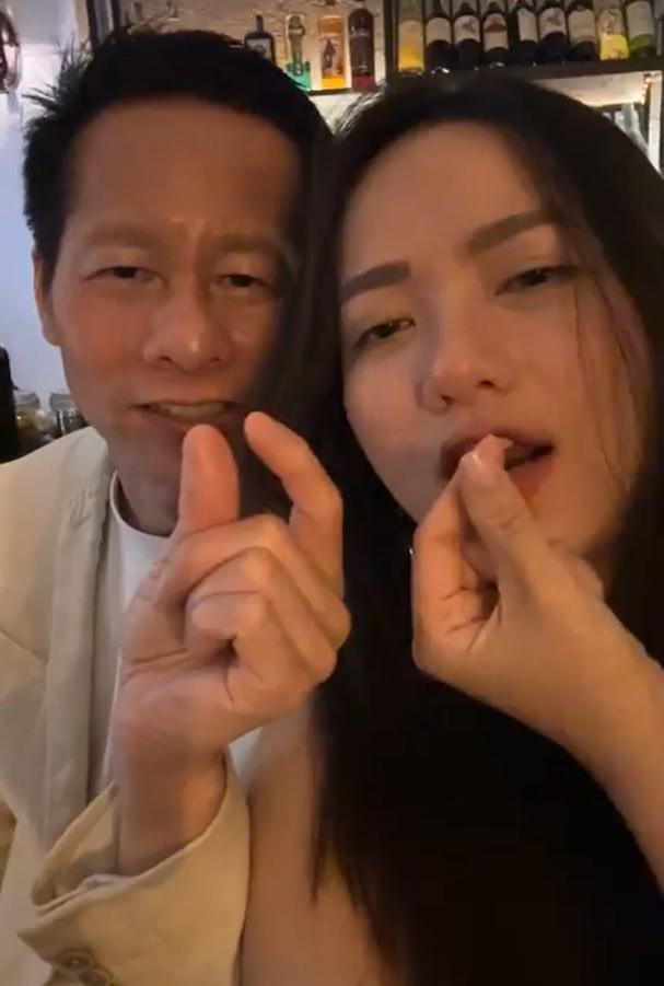 Phan Như Thảo lộ nhan sắc thật, chồng đại gia hôn cực tình - Hình 4 Phan Nhu Thao lo nhan sac that, chong dai gia hon cuc tinh-Hinh-4