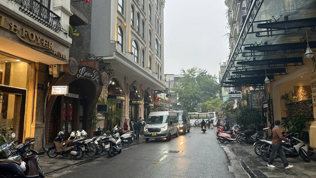 Thời gian gần đây, khu vực phố cổ hình thành nhiều khách sạn lớn.