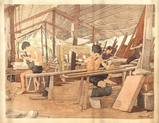 Bên cạnh nghề dệt chiếu, đan võng còn có các nghề thủ công khác như nghề mộc. Trong ảnh là bức ký họa những người thợ đóng đồ gỗ và thợ khắc gỗ ở một xưởng mộc.