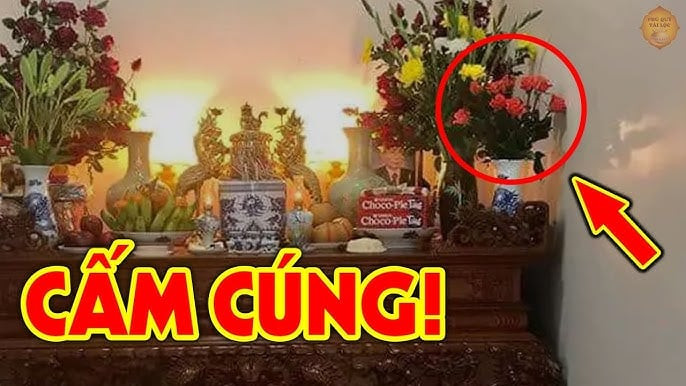 Chon hoa cung tren ban tho, chon 3, 5 hay 7 bong moi hut loc?