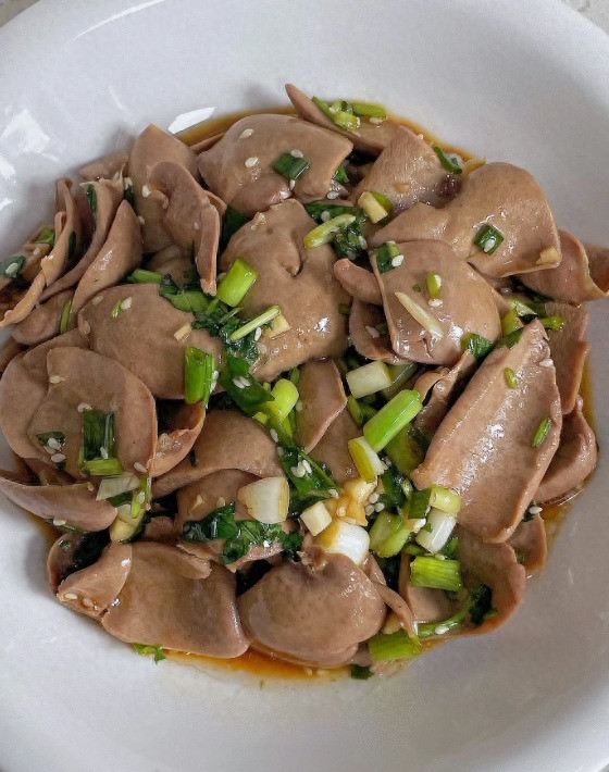 Loại rau “bổ dương” giá rẻ, ăn nhiều tốt thận, khỏe xương - Hình 3 Loai rau “bo duong” gia re, an nhieu tot than, khoe xuong-Hinh-3