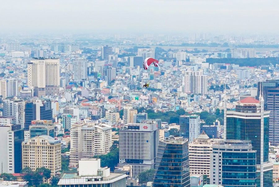 Mot ngay lam phi cong du luon-Hinh-2