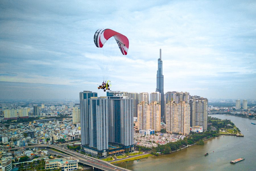 Mot ngay lam phi cong du luon