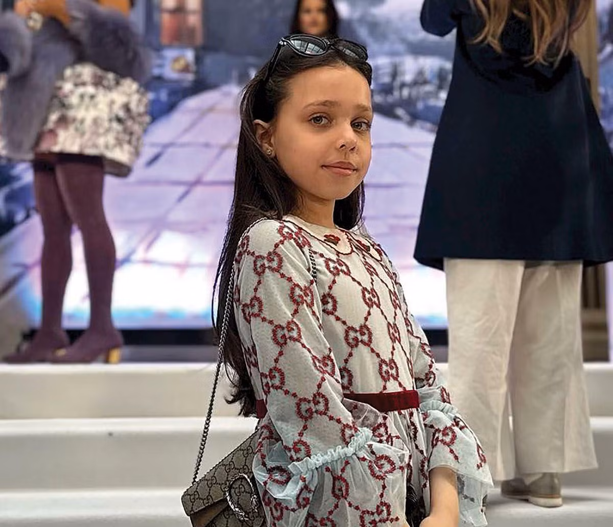 Rich kid 11 tuoi dien outfit hang ty dong gay tranh cai tren TikTok-Hinh-2