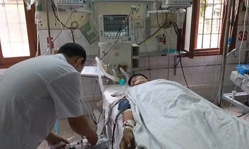 Nạn nhân Lâm khi còn điều trị tại bệnh viện.