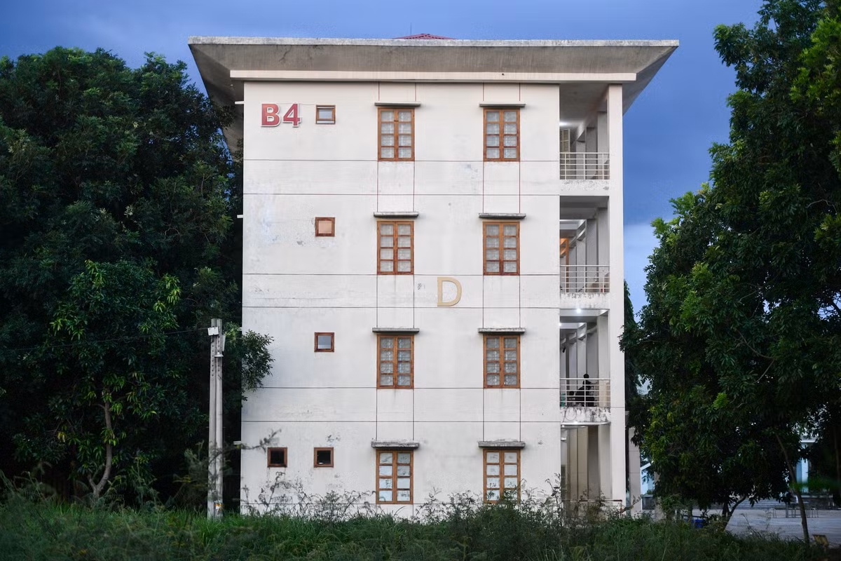 Bệnh viện có 4 tòa nhà, mỗi khu gồm hơn 200 bệnh nhân sẽ được giao cho một đơn vị bệnh viện tham gia quản lý.