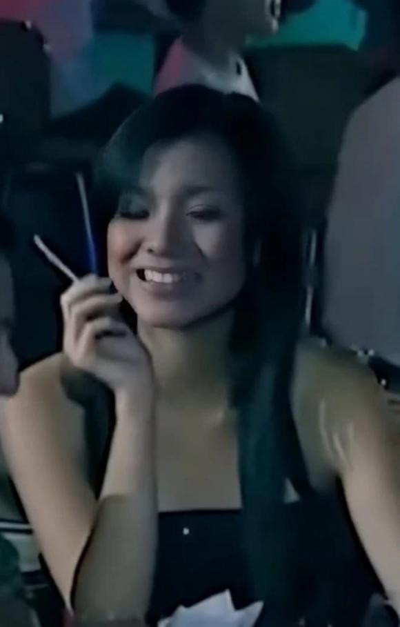 Khi tham gia các bộ phim gồm Kiều nữ và đại gia (2007) và Tây Sơn hào kiệt (2009), Thùy Lâm đã gây ấn tượng với nhan sắc nổi bật. Đặc biệt, thần thái sắc sảo và cuốn hút của nàng Hậu đã nhận được vô vàn lời khen từ khán giả. Những khoảnh khắc này cũng đang được lan truyền rộng rãi trên mạng xã hội.