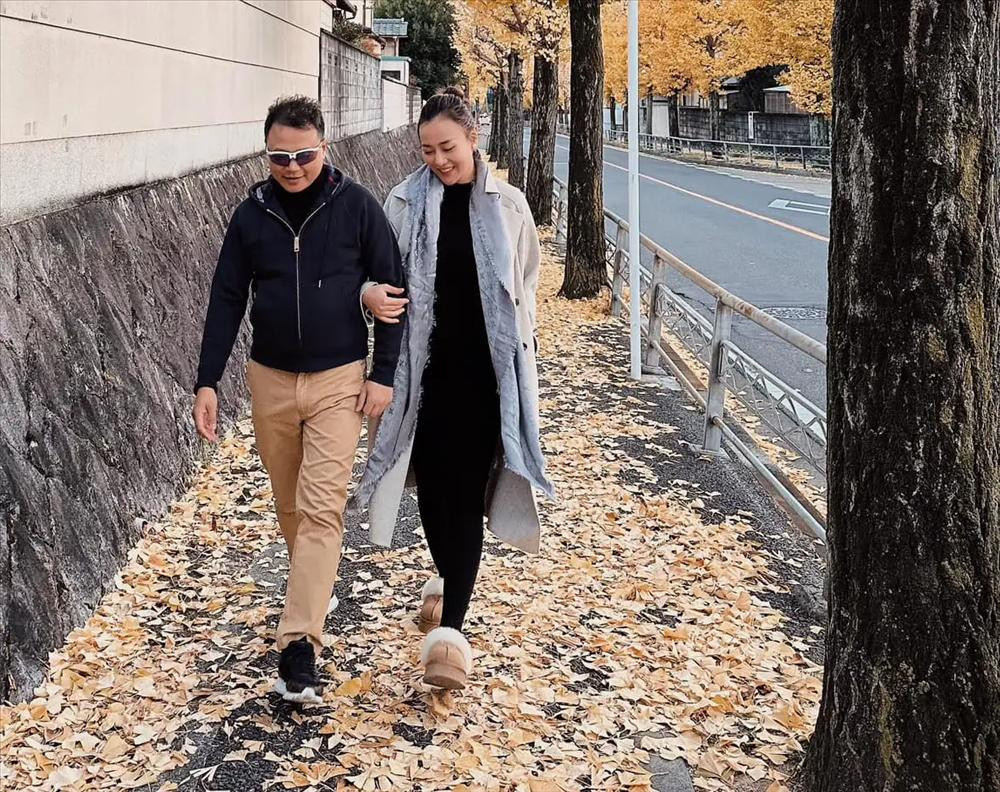 Loat sao Viet lam vo hai sung suong nhu ba hoang-Hinh-7