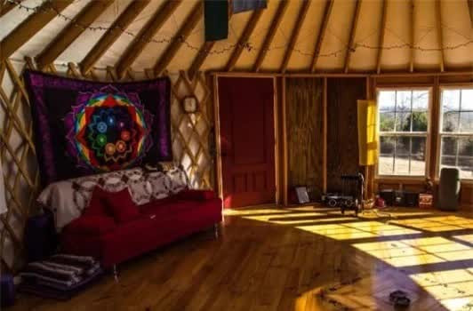 Kham pha cuoc song du muc cua gia dinh nguoi Mong Co-Hinh-3