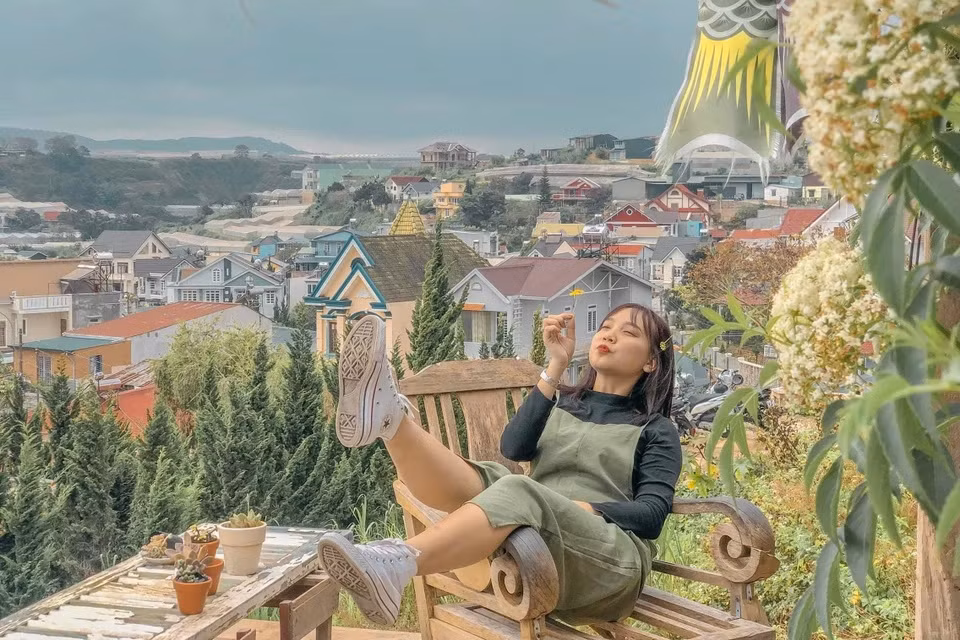 Da Lat thang the trong cuoc dua la diem den hap dan du khach