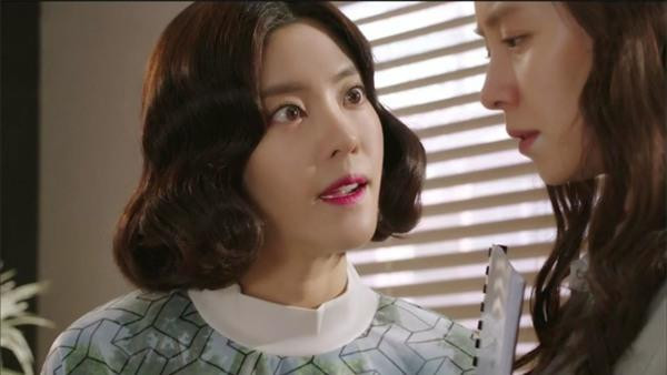 Chi giup viec bong dung an dien, nga ngua khi biet nguoi cho tien