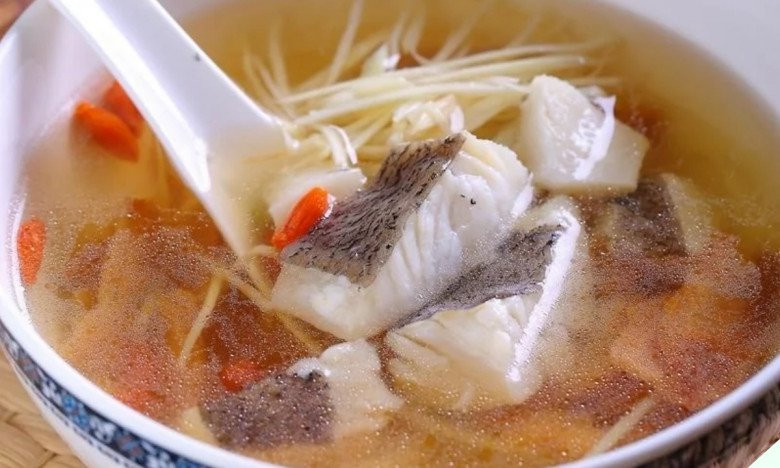 Nau canh ca cho ti “cay cay”, noi canh thom phuc, me chong khen-Hinh-5