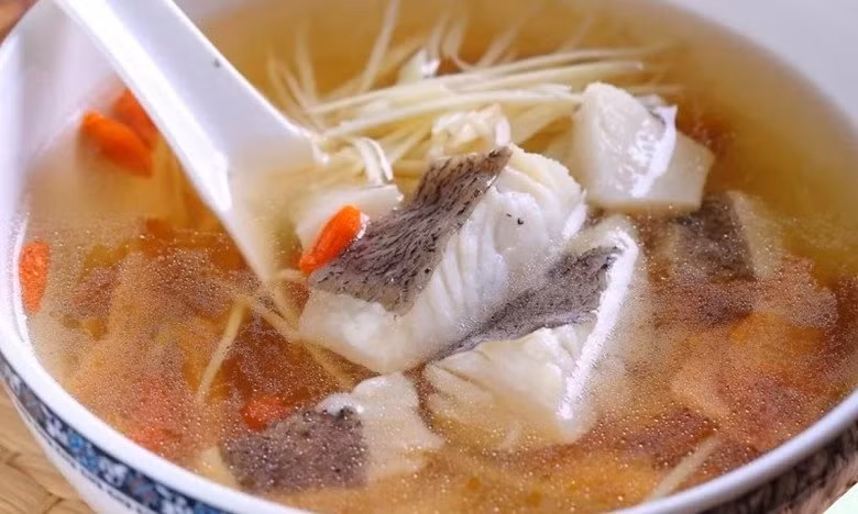 Nau canh ca cho ti “cay cay”, noi canh thom phuc, me chong khen-Hinh-5