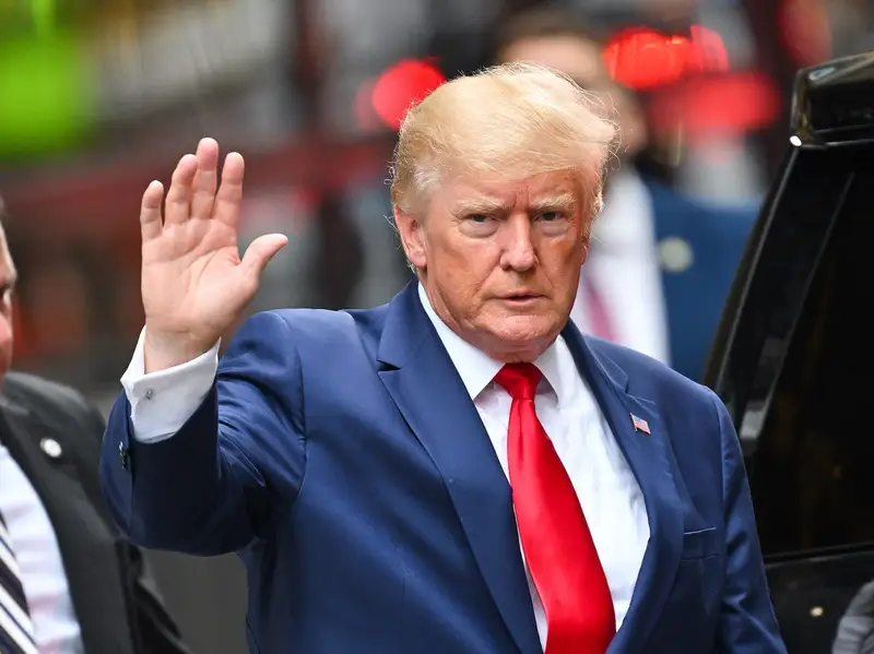 Được biết, tài sản của Donald Trump chủ yếu đến từ mảng kinh doanh bất động sản thương mại và khách sạn, ngoài ra còn có đầu tư vào du thuyền và xe hơi.