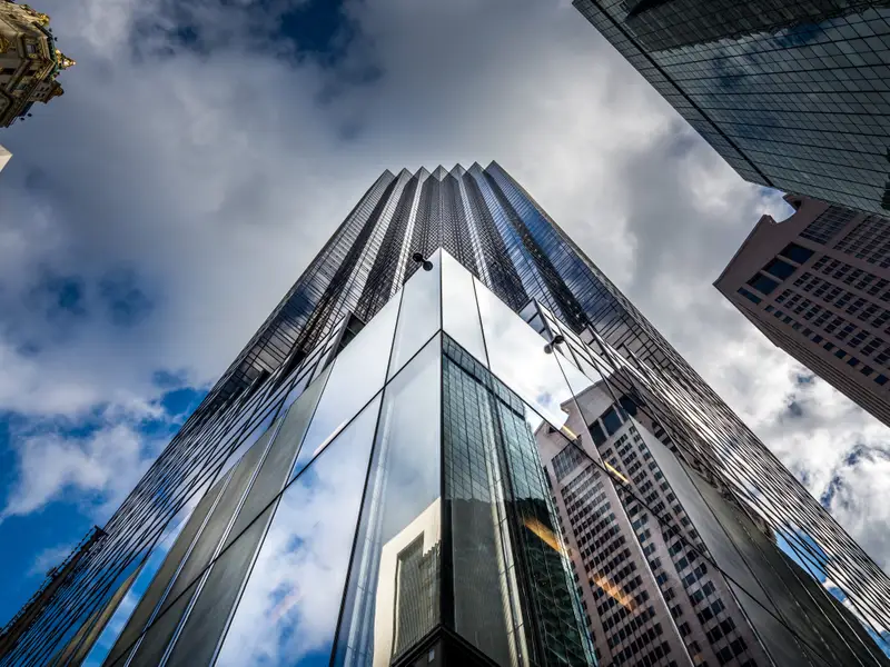 Theo Forbes, phần lớn tài sản của ông Trump tập trung ở thành phố New York với tổng giá trị khoảng 1 tỷ USD.