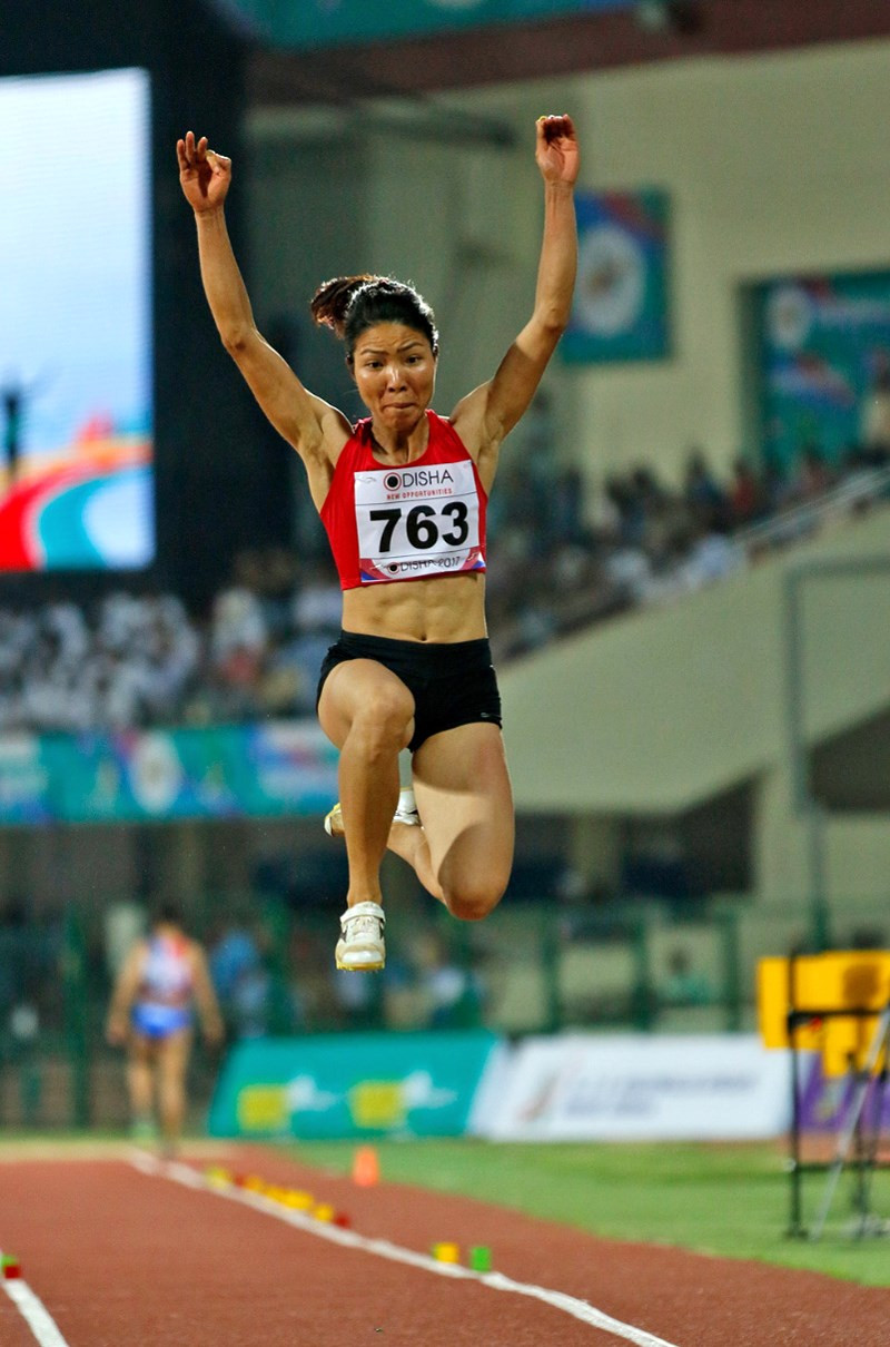 Cú nhảy của Thu Thảo đưa lịch sử điền kinh Việt Nam sang trang - Hình 2 Cu nhay cua Thu Thao dua lich su dien kinh Viet Nam sang trang-Hinh-2