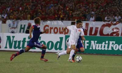 Gặp phải đối thủ đẳng cấp hàng đầu châu lục như Nhật Bản nhưng các cầu thủ U19 Việt Nam vẫn thi đấu tự tin và không hề tỏ ra bị lép vế.