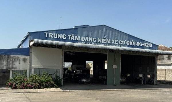 Thong tin moi vu nhan hoi lo o trung tam dang kiem