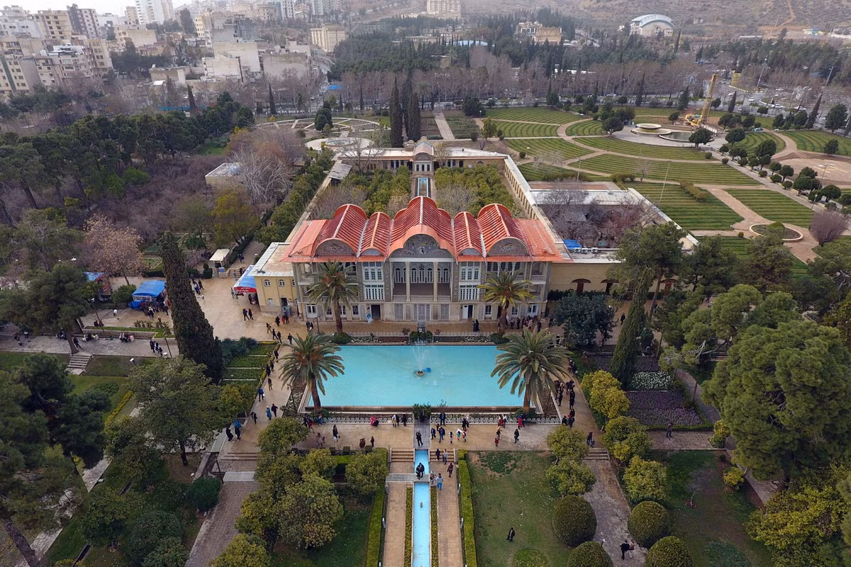 Nằm tại thành phố Shiraz của Iran, vườn Eram là khu vườn đẹp nhất và nổi tiếng nhất mà vương quốc Ba Tư lại cho hậu thế. Ảnh: Wikipedia.