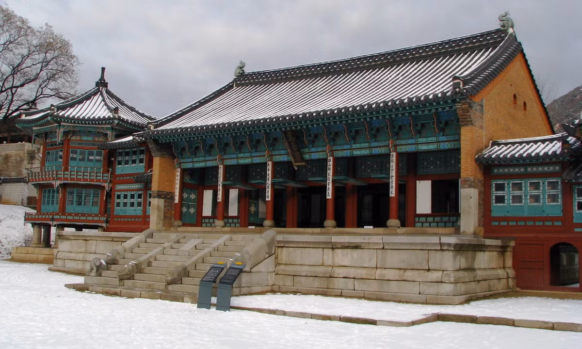 Cung Jibokjae (Tập Ngọc trai) được sử dụng làm thư viện hoàng gia. Ảnh: M Johnson / Flickr.