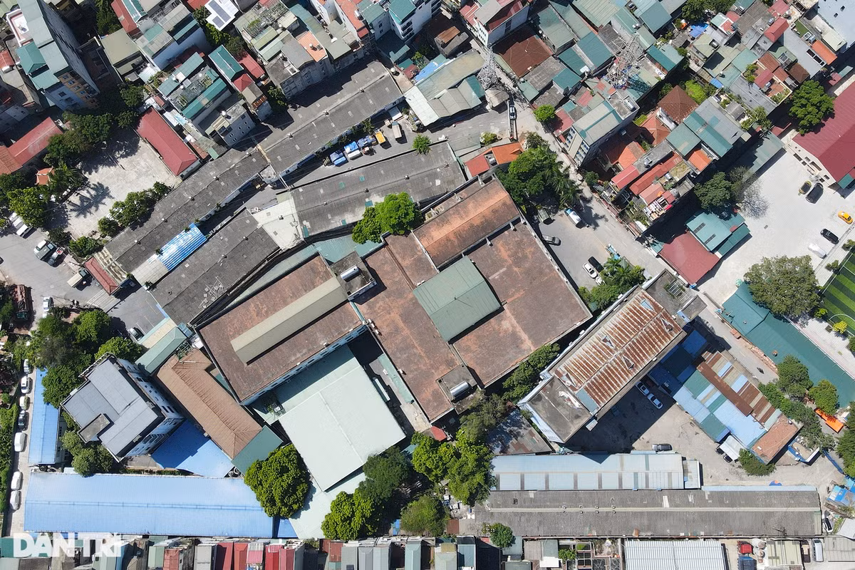 Can canh 10 lo “dat vang” nha may sap phai di doi khoi noi do Ha Noi-Hinh-7