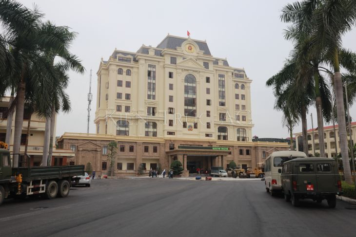 Tháng 4/2011 - 11/2011: Đại tá, Phó Tham mưu trưởng, Binh chủng Công binh; Đảng ủy viên Đảng ủy Binh chủng Công binh. Tháng 12/2011 - 7/2014: Đại tá, Phó Tư lệnh kiêm Tham mưu trưởng, Binh chủng Công binh. Tháng 8/2014 - 4/2016: Thiếu tướng (12/2014), Tư lệnh Binh chủng Công binh; Phó Bí thư Đảng ủy Binh chủng Công binh.