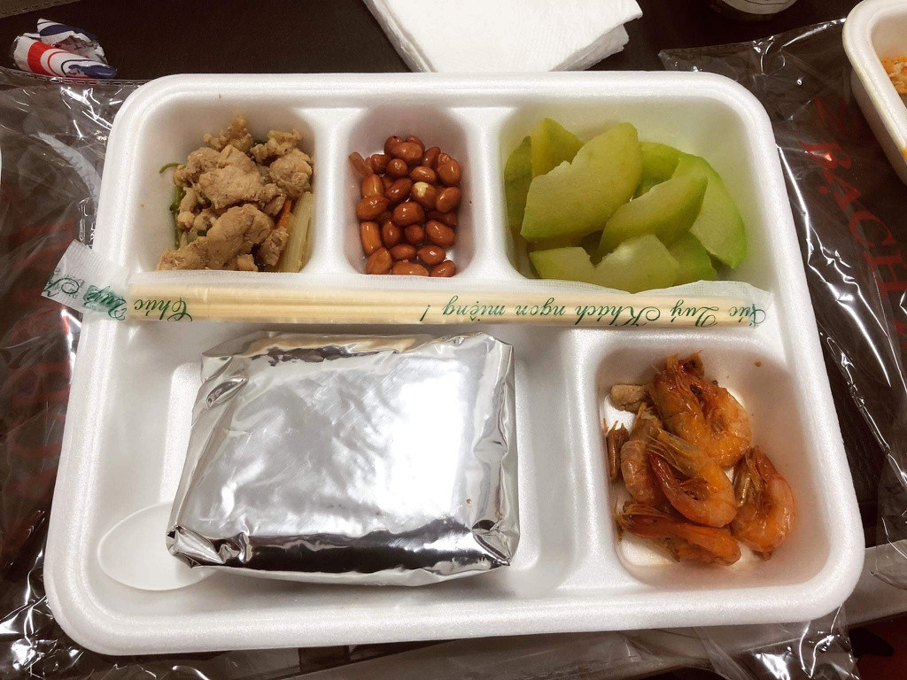 Xuc dong nhung hinh anh BV Bach Mai chuan bi chu dao cho nguoi cach ly-Hinh-8