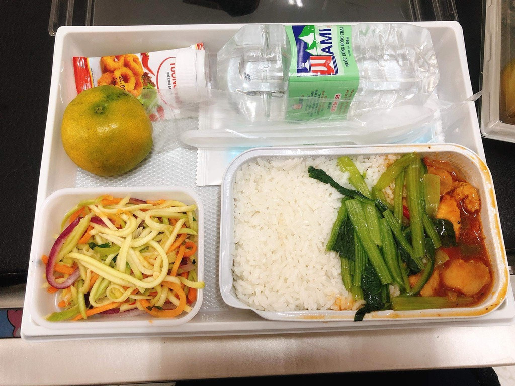 Xuc dong nhung hinh anh BV Bach Mai chuan bi chu dao cho nguoi cach ly-Hinh-9